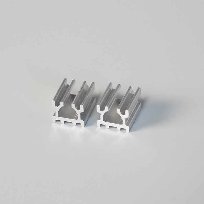Volledig aluminium koellichaam - Heatsink recensie en prijs